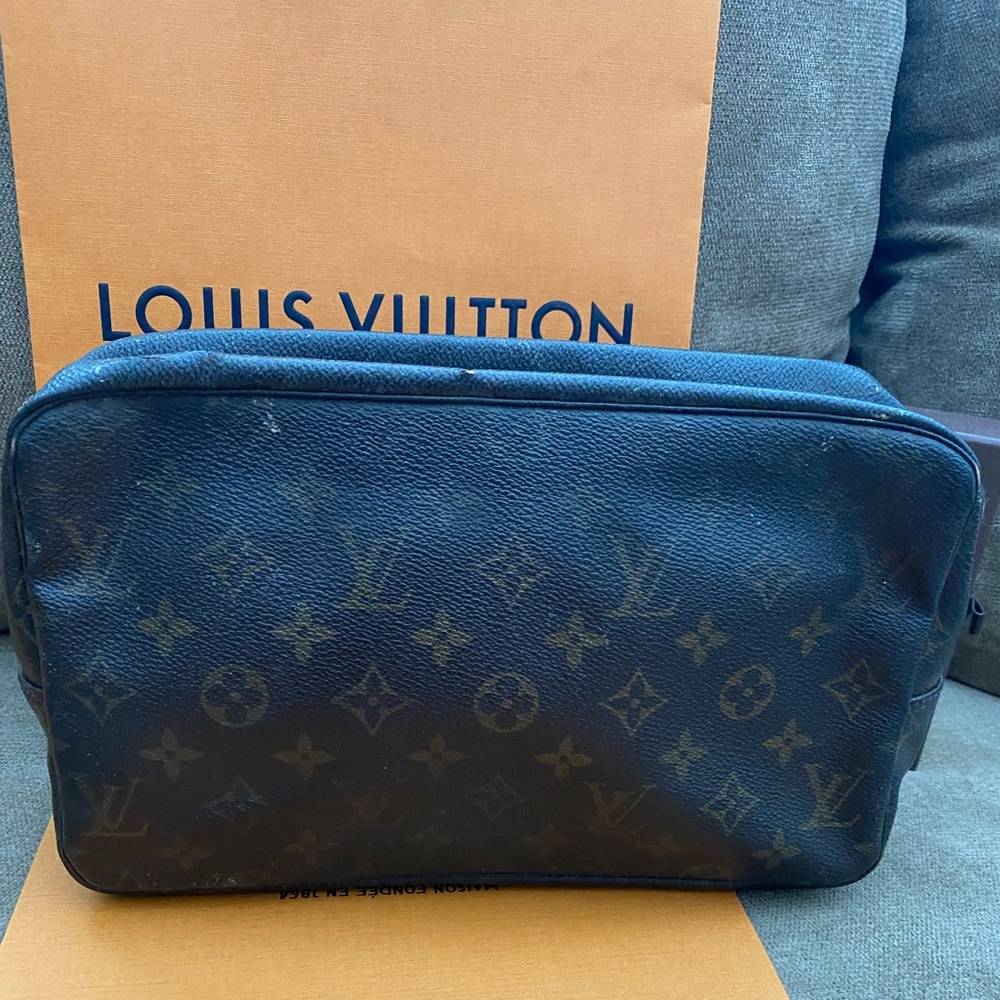 1 DAY ONLY SALE! Louis Vuitton Monogram Canvas Trousse Toiletry Bag 12” x 7”